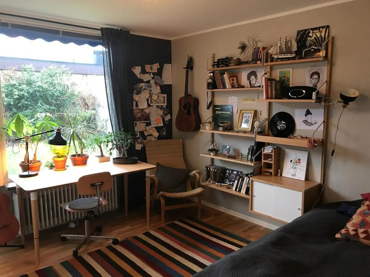 Fantastic House With A Cute Garden! Villa Malmö Zweden