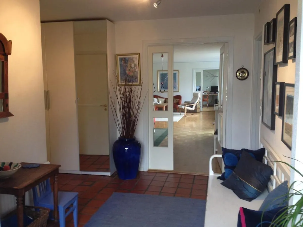 Fantastic House With A Cute Garden! Villa Malmö 0*,